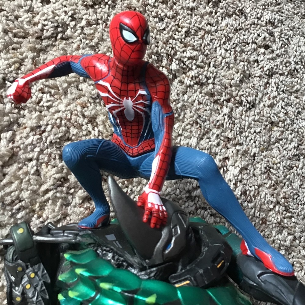 2018 Spider-Man 7.5" Statue PS4 Collectors Edition NO GAME NO BOX Spiderman